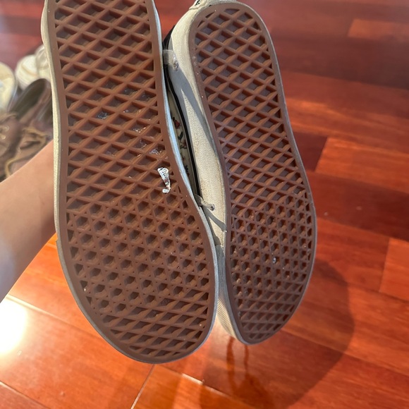 Floral Vans - Picture 2 of 3